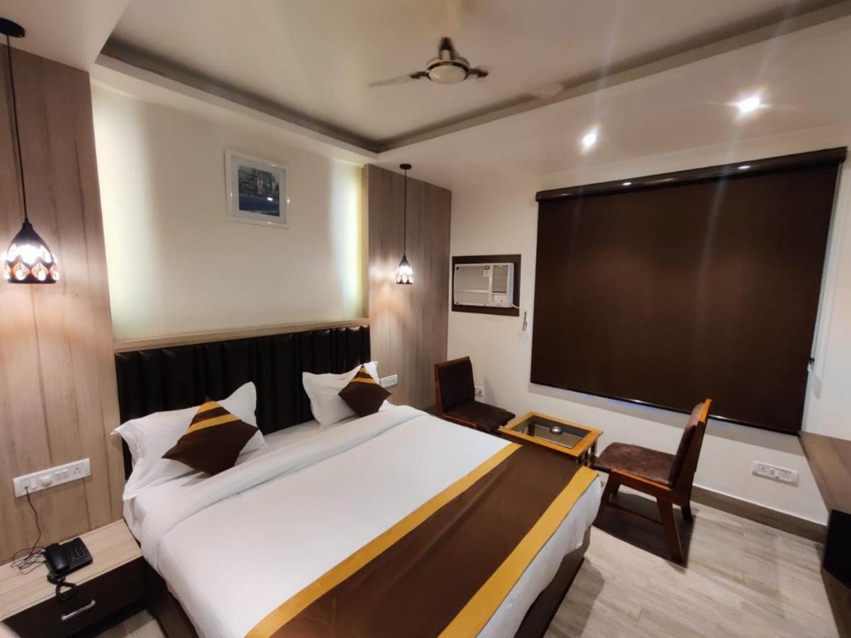 Hotel D Silverleaf لاكناو المظهر الخارجي الصورة