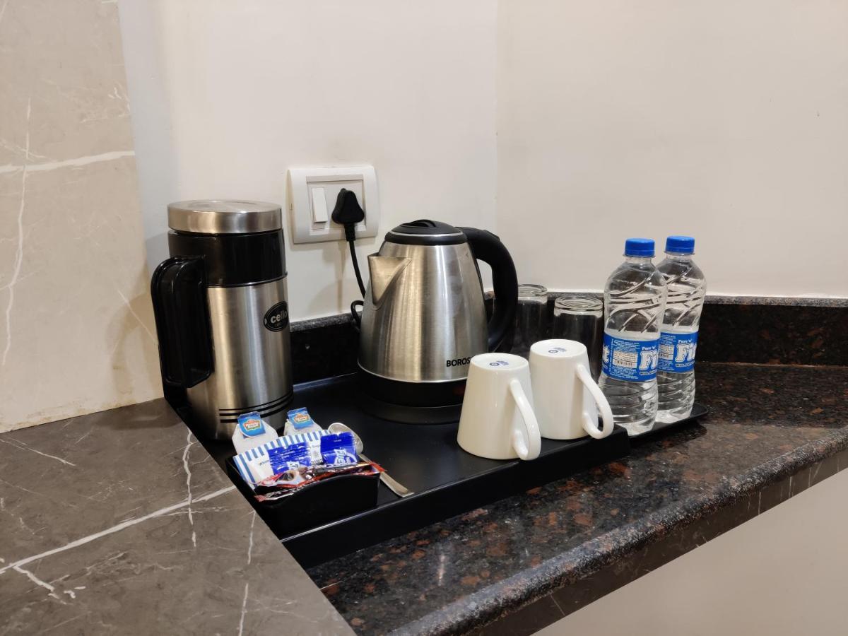 Hotel D Silverleaf لاكناو المظهر الخارجي الصورة